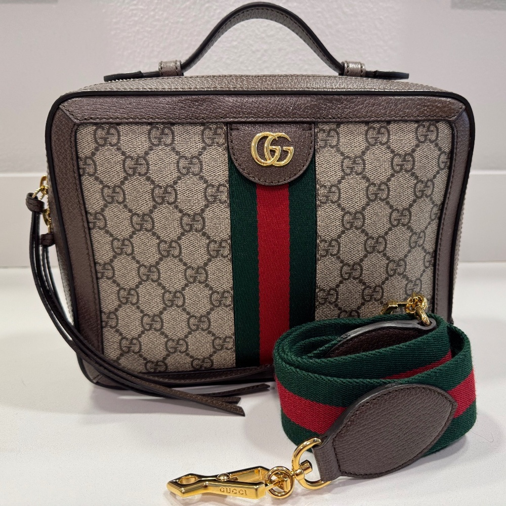 GUCCI OPHIDIA GG SUPREME SHOULDER BAG